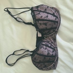 Jezebel pink and black lace 34B bra